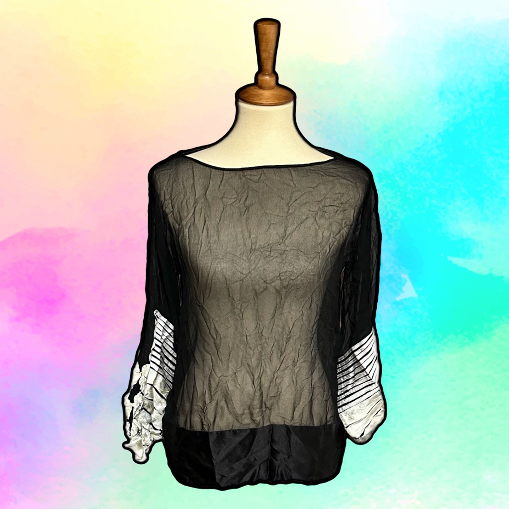 Elegant Modern Top